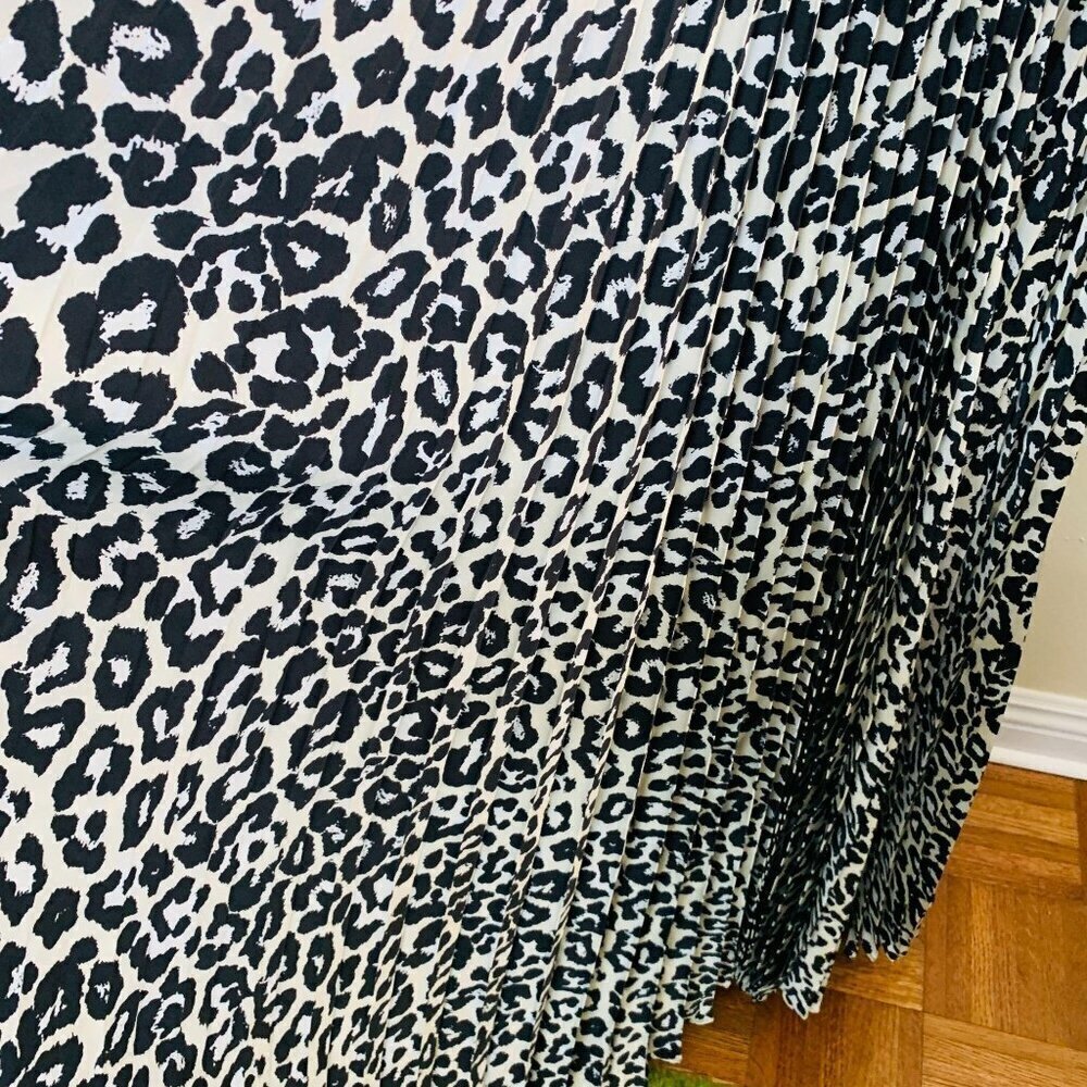 Laundry by Shelli Segal Leopard Print Halter Maxi Dress Black White Pleated Sz 2 - Picture 5 of 9